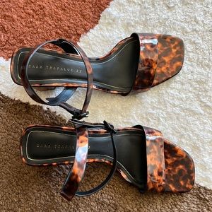Zara Tortoise Shell Sandals